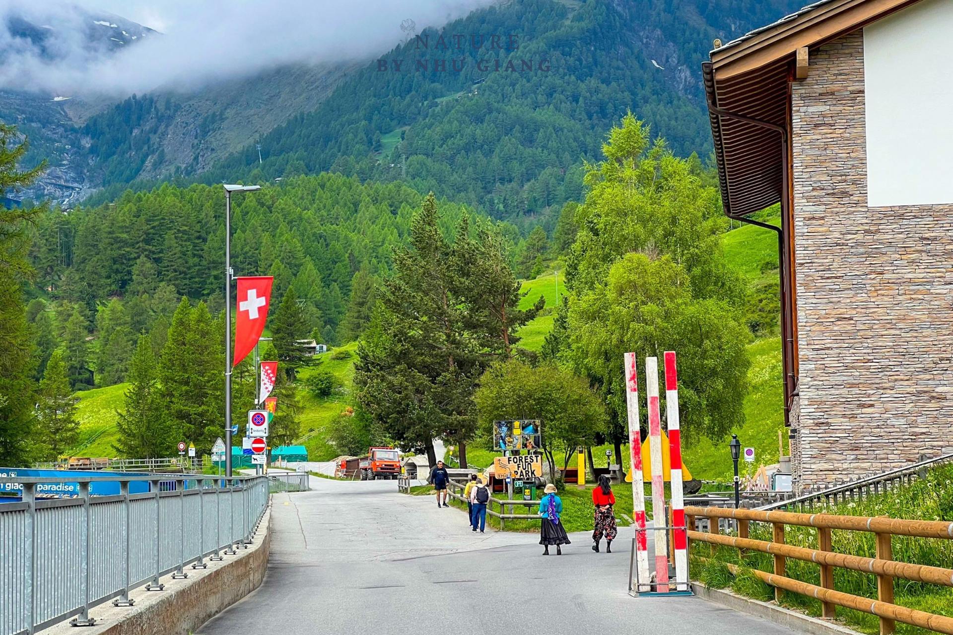 Zermatt & Matterhorn – Hành trình tuyết trắng Thụy Sĩ 4 Zermatt 9